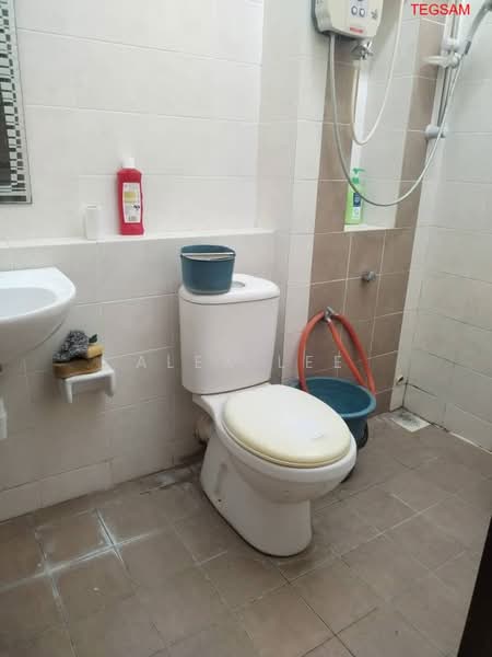 Rumah Teres 2 Tingkat untuk Dijual di Setia Alam (Selangor) - Alex Lee - Bathroom - PropertyGuru.com.my