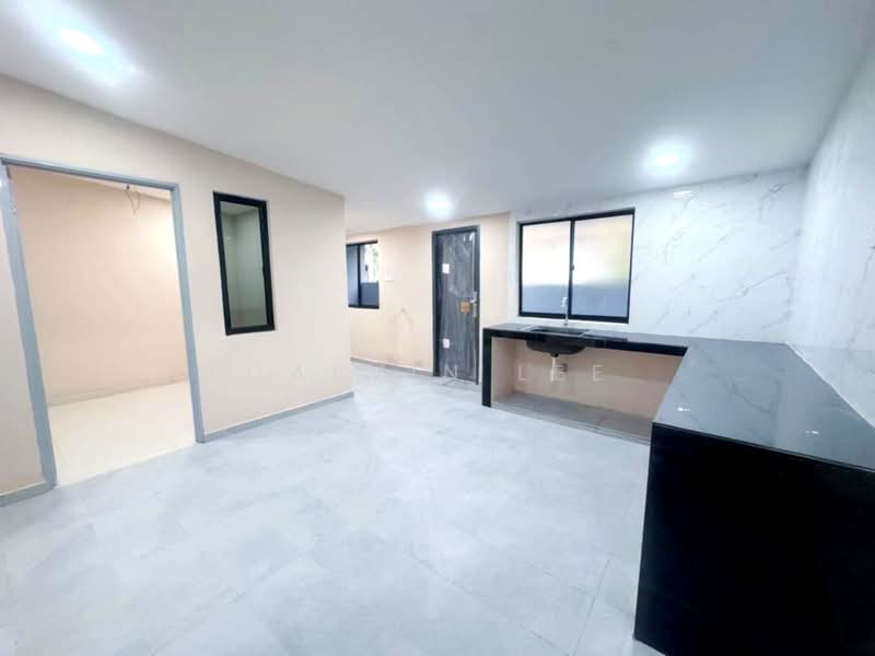 1-storey Terraced House for Sale in Taman Sri Skudai (Skudai) - Calvin Lee - Kitchen - PropertyGuru.com.my