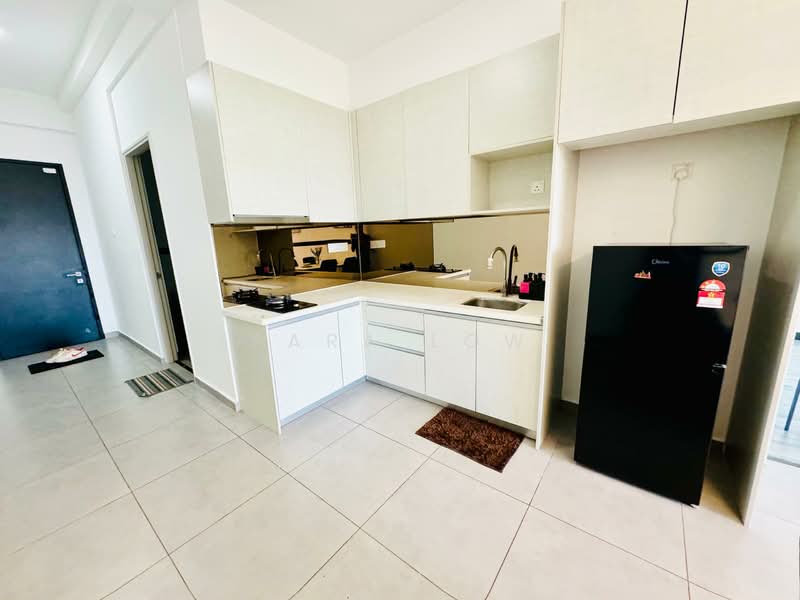 Service Residence for Sale at D'sands Residence - Sara Low - Kitchen - PropertyGuru.com.my