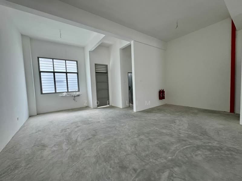 24'x70' 3 Storey Shop Gelang Patah - 4