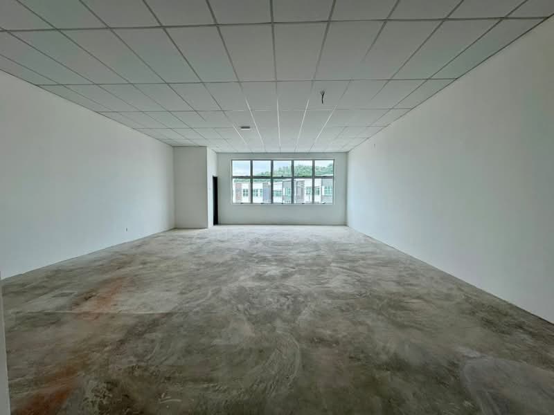 24'x70' 3 Storey Shop Gelang Patah - 5