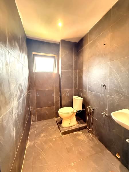 Flat for Sale at Flat Bandar Selesa Jaya @ Jalan Silat Gayong - Calvin Lee - PropertyGuru.com.my