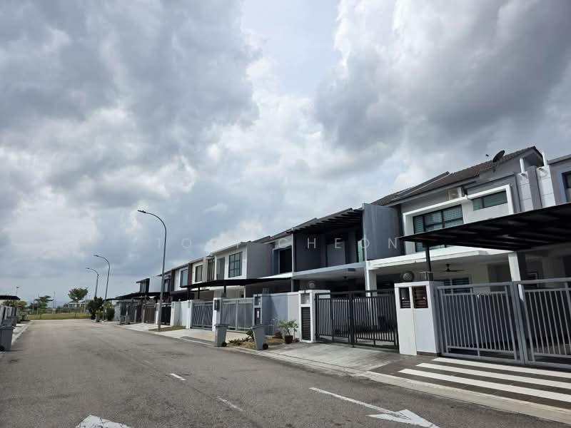 Austin Duta Austins Dutas - 1