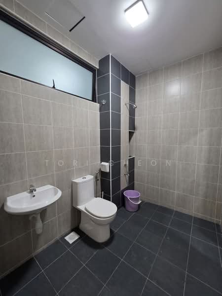 2-storey Terraced House for Rent in Taman Austin Duta (Tebrau) - Tori Cheon - Bathroom - PropertyGuru.com.my
