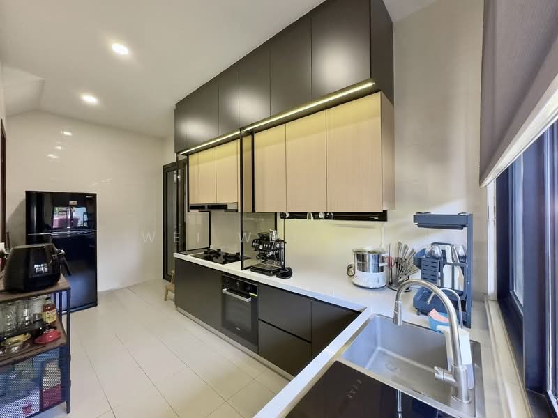Rumah Berkembar untuk Dijual di Telok Panglima Garang (Selangor) - Wei Wei Low - Kitchen - PropertyGuru.com.my