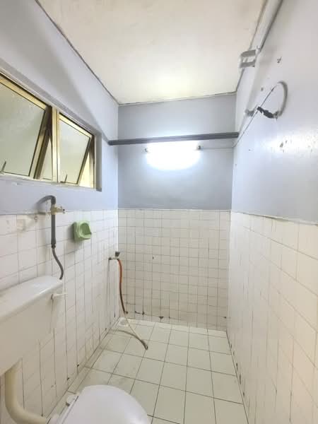Rumah Teres 2-Tingkat untuk Dijual di Taman Teluk Pulai (Klang) - Vivan Tan - Bathroom - PropertyGuru.com.my