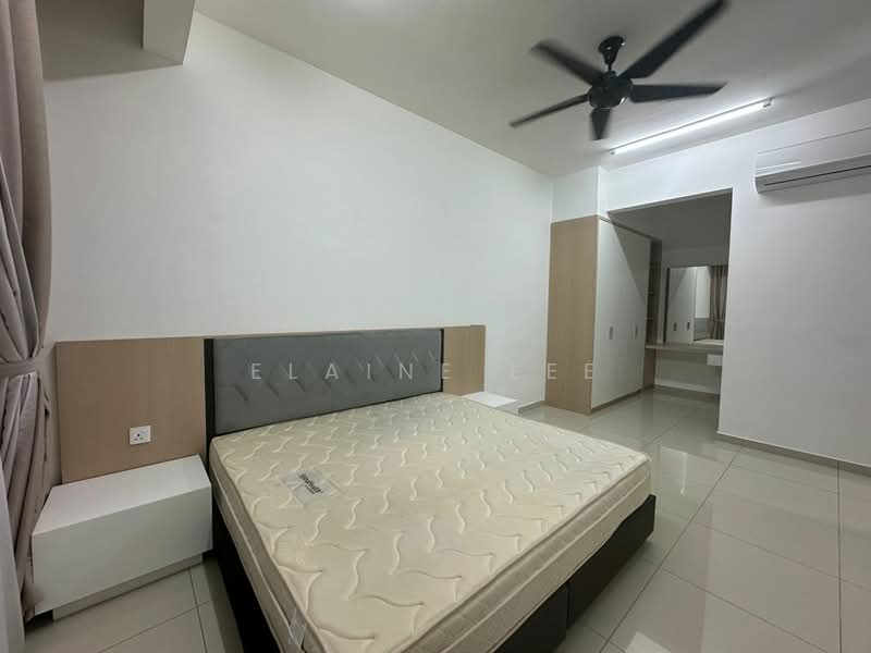 Golden Triangle 2 - 4