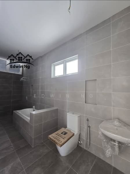 Zero-Lot Bungalow for Sale in Taman Kota Permai (Bukit Mertajam) - Edwin Ng - Bathroom - PropertyGuru.com.my