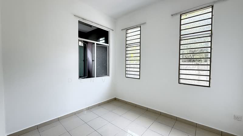 2-storey Terraced House for Sale in Taman Jelok Impian (Kajang) - Denver Sin - Interior - PropertyGuru.com.my