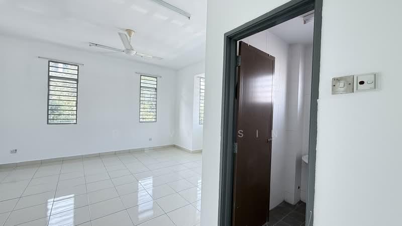 2-storey Terraced House for Sale in Taman Jelok Impian (Kajang) - Denver Sin - Interior - PropertyGuru.com.my