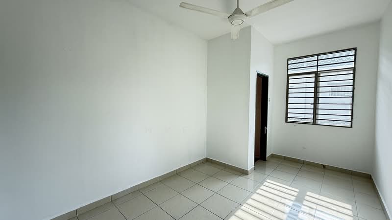 2-storey Terraced House for Sale in Taman Jelok Impian (Kajang) - Denver Sin - Interior - PropertyGuru.com.my