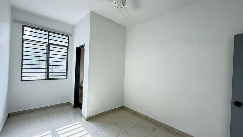 2-storey Terraced House for Sale in Taman Jelok Impian (Kajang) - Denver Sin - Interior - PropertyGuru.com.my