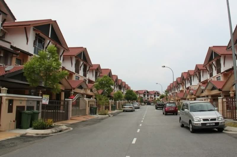 Rumah Teres 3 Tingkat untuk Dijual di Bukit Jalil (Kuala Lumpur) - Jackie Ng - Exterior - PropertyGuru.com.my