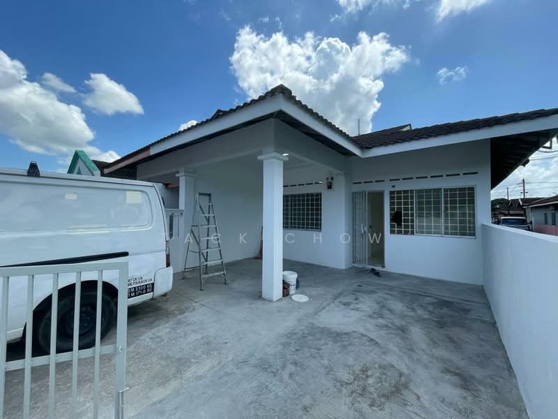 Rumah Teres 1 Tingkat untuk Dijual di Kota Masai (Pasir Gudang) - Zack Chow - Exterior - PropertyGuru.com.my