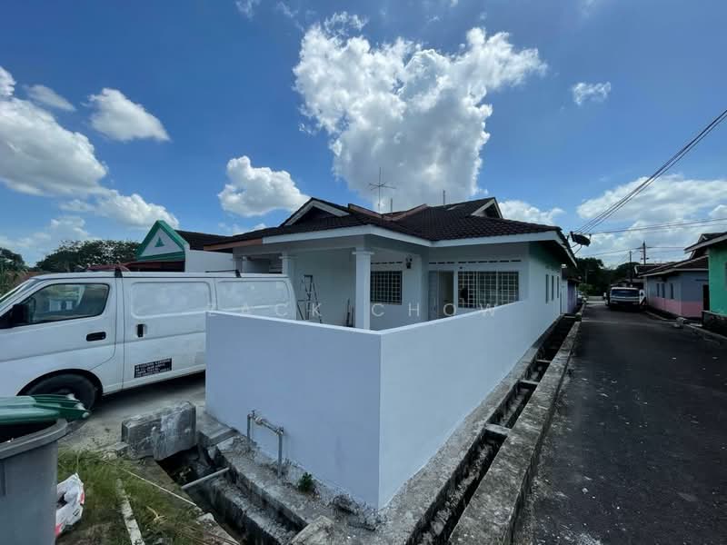 Rumah Teres 1 Tingkat untuk Dijual di Kota Masai (Pasir Gudang) - Zack Chow - Exterior - PropertyGuru.com.my