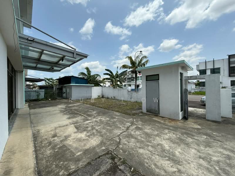 Setia Business Park 1 - 1.5 Storey Semi-Detached Factory for Rent - 2