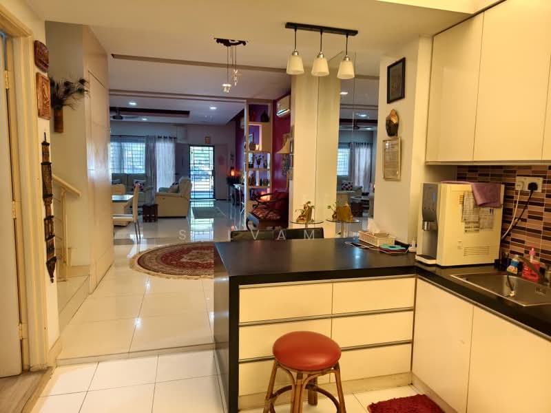 2-storey Terraced House for Sale in Puchong (Selangor) - Selvam . - Living Room - PropertyGuru.com.my