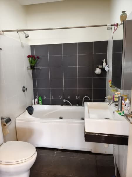 2-storey Terraced House for Sale in Puchong (Selangor) - Selvam . - Bathroom - PropertyGuru.com.my