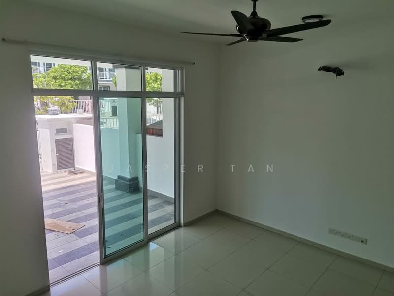 Merrydale 2 Storey Terrace House @ Eco Majestic Semenyih For Rent - 2