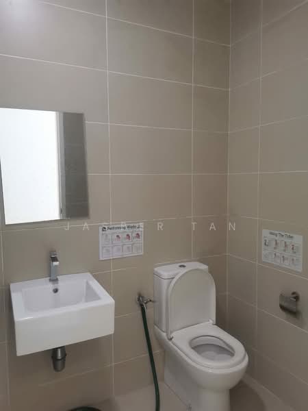 Rumah Teres 2 Tingkat untuk Disewa di Semenyih (Selangor) - Jasper Tan - Bathroom - PropertyGuru.com.my