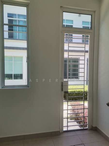Rumah Teres 2 Tingkat untuk Disewa di Semenyih (Selangor) - Jasper Tan - Exterior - PropertyGuru.com.my