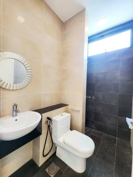 Semi-Detached House for Rent in Iskandar Puteri (Nusajaya) (Johor) - Heston Lai - Bathroom - PropertyGuru.com.my