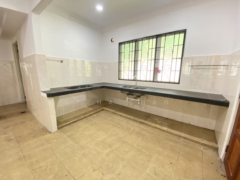 Bungalow for Sale in Ampang Jaya (Ampang) - Hetha Chan - Kitchen - PropertyGuru.com.my