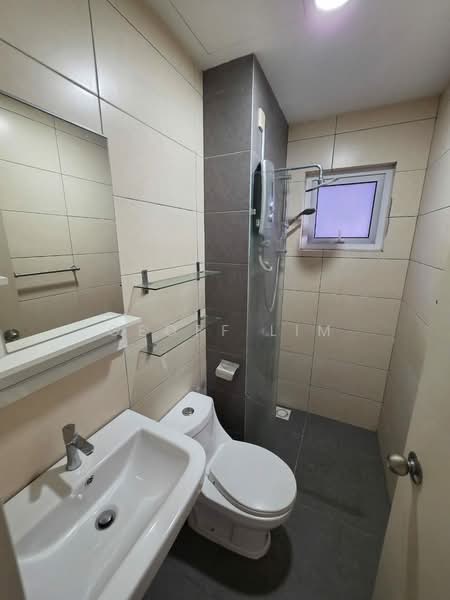 Condominium for Rent at The Holmes 1 - Geoff Lim - Bathroom - PropertyGuru.com.my