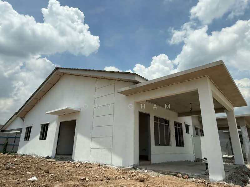 Semi-Detached House for Sale in Telok Panglima Garang (Selangor) - Tony Cham - Exterior - PropertyGuru.com.my