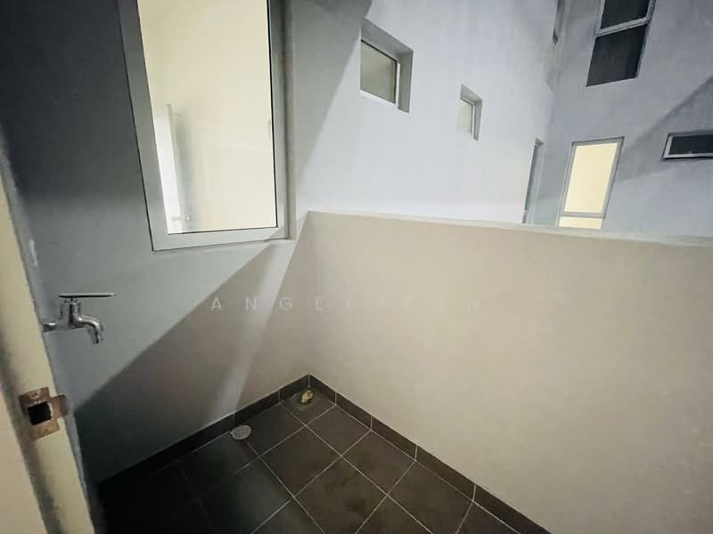 Condominium for Rent at Lakefront Residence - Angel Tan - Exterior - PropertyGuru.com.my