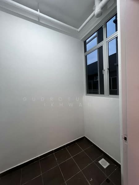 Kondominium untuk Disewa di Residensi Adelia 3 - Gudrotullah Ikhwan - Interior - PropertyGuru.com.my