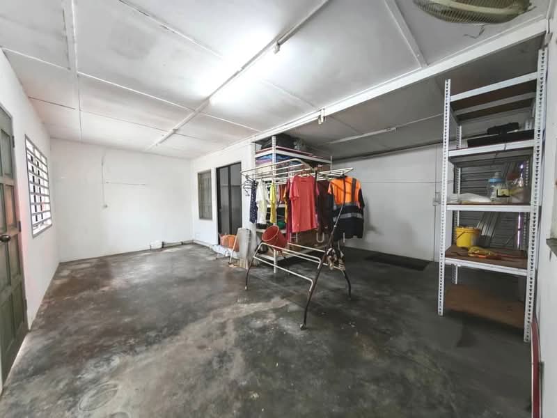Rumah Teres 2 Tingkat untuk Dijual di Taman Bestari Indah (Ulu Tiram) - Eve Hui - PropertyGuru.com.my