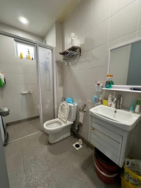 Service Residence for Sale at Meridin Bayvue @ Sierra Perdana - Vivian Abdullah - PropertyGuru.com.my