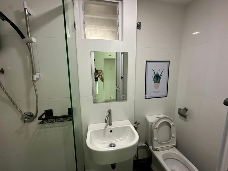 Servis Apartment untuk Disewa di Maritime Suite - Jia Yong - Bathroom - PropertyGuru.com.my