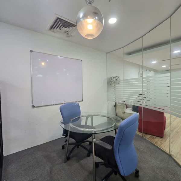Office for Sale in KLCC (KL City Centre) - Jeremy Yong - Interior - PropertyGuru.com.my