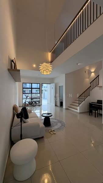 The Commune @ Eco Botanic 3 - 1