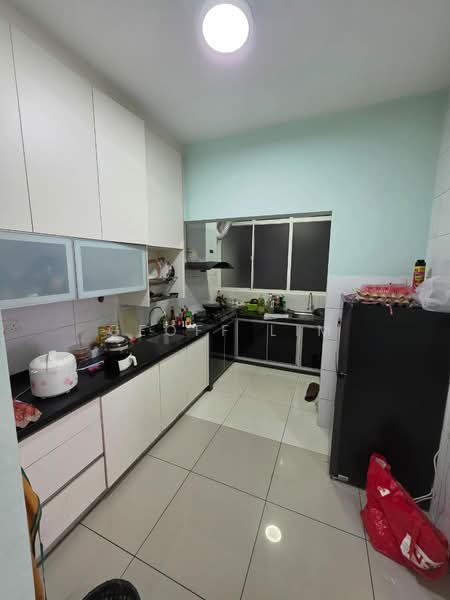 Kondominium untuk Disewa di The Holmes 1 - Geoff Lim - Kitchen - PropertyGuru.com.my