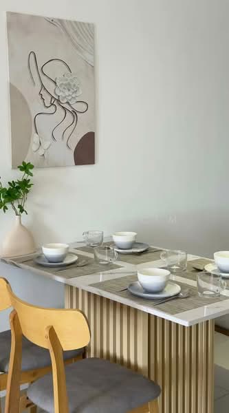 Servis Apartment untuk Disewa di BeCentral @ i-City - James Lim - Dining Room - PropertyGuru.com.my