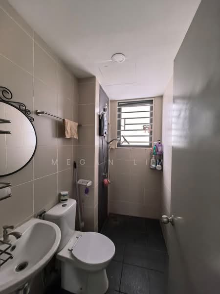 Condominium for Rent at Palace Court (Sri Istana) - Megan Lim - Bathroom - PropertyGuru.com.my