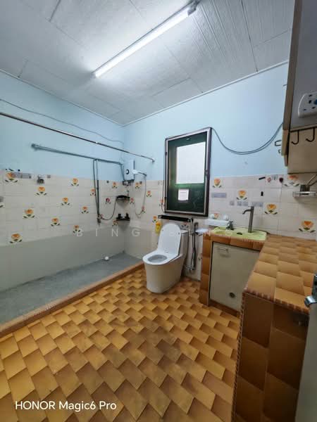 2.5-storey Terraced House for Sale in Klang (Selangor) - Bing Bing - Bathroom - PropertyGuru.com.my
