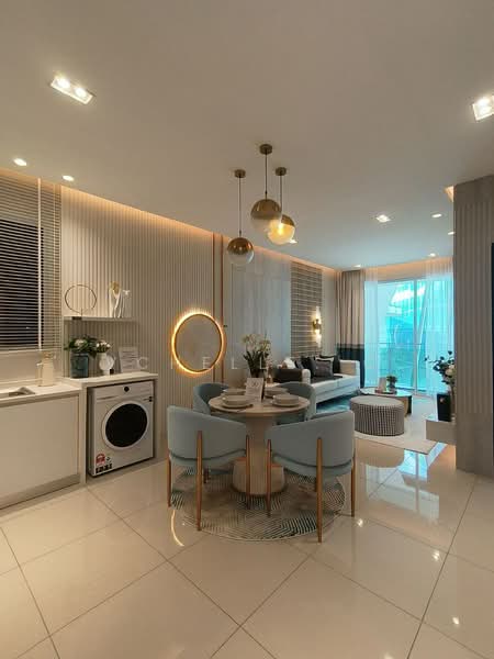 Service Residence for Sale at Vista Tiara (MBW Bay) - Vchelle. C - Living Room - PropertyGuru.com.my