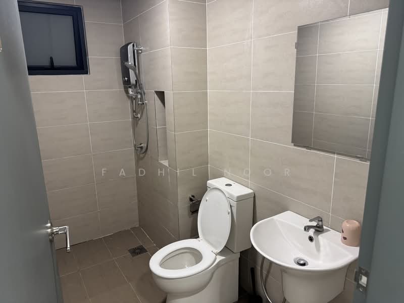 Servis Apartment untuk Disewa di TRIO By Setia - FADHIL NOOR - Bathroom - PropertyGuru.com.my