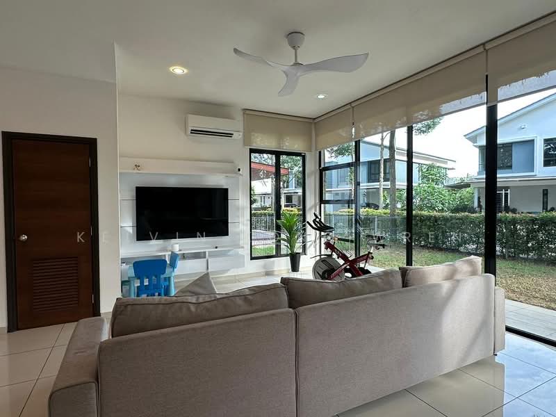 Semi-Detached House for Sale in Senibong (Permas Jaya) - Kelvin Kong Wren - Living Room - PropertyGuru.com.my