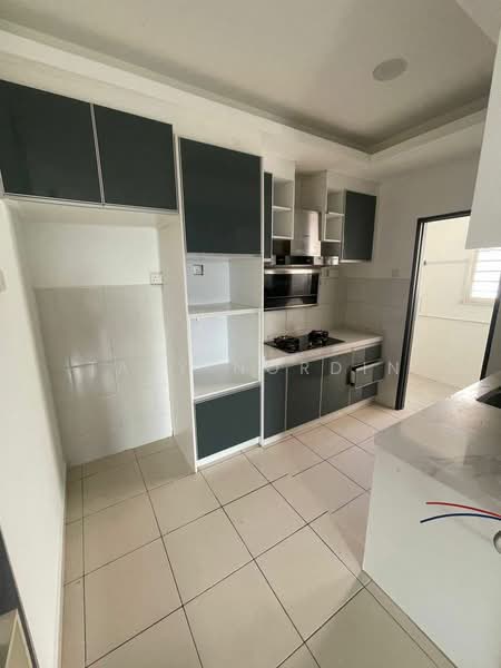 Condominium for Rent at Residensi Damai - Taty Nordin - Kitchen - PropertyGuru.com.my