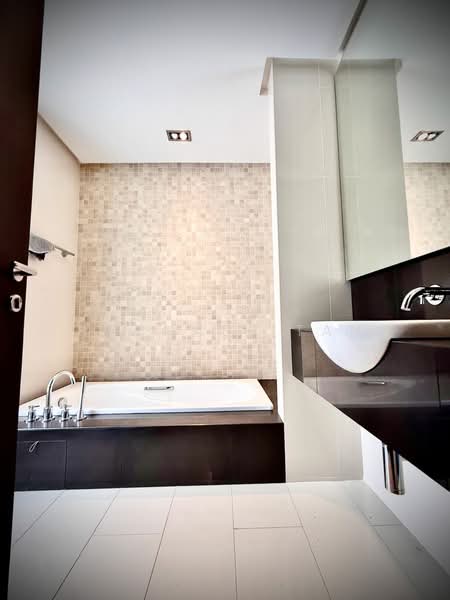 Semi-Detached House for Sale in Tanjung Tokong (Penang) - Rachael Tan - Bathroom - PropertyGuru.com.my