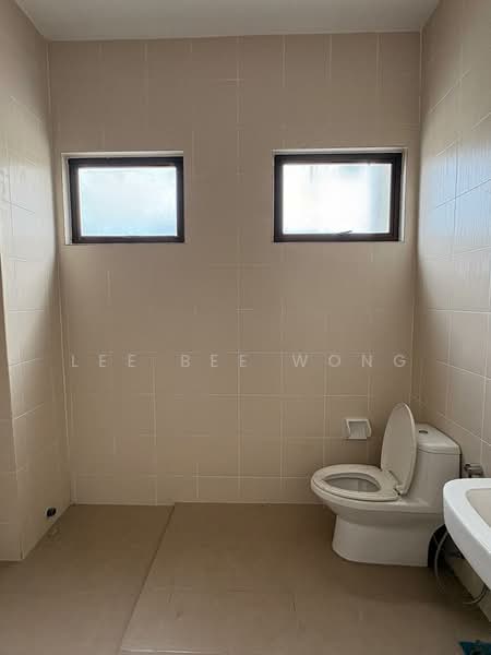 2-storey Terraced House for Sale in Bandar Baru Nilai (Nilai) - LEE BEE WONG - Bathroom - PropertyGuru.com.my