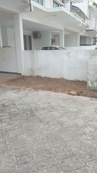 2-storey Terraced House for Sale in Bandar Baru Nilai (Nilai) - LEE BEE WONG - Exterior - PropertyGuru.com.my