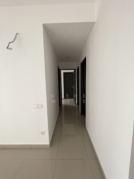 Service Residence for Sale at D'Quince Residences - Jian Sheng Lim (Js) - Corridor - PropertyGuru.com.my