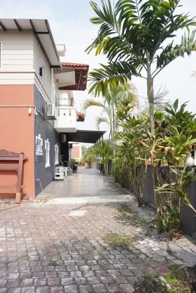 Rumah Banglo untuk Disewa di Country Heights (Kajang) - Eiffel Lai - Exterior - PropertyGuru.com.my