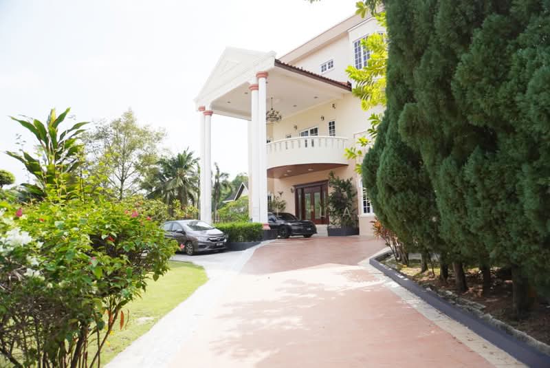 Rumah Banglo untuk Disewa di Country Heights (Kajang) - Eiffel Lai - Exterior - PropertyGuru.com.my